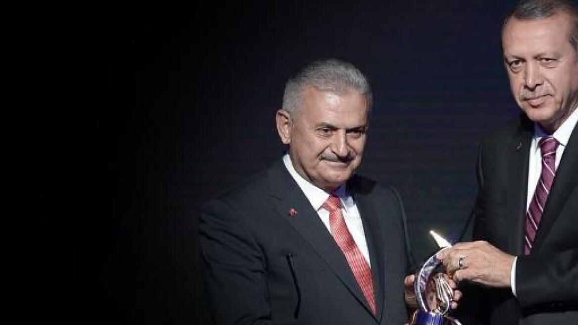 Τουρκία: «Όργιο» φημών για παραίτηση Γιλντιρίμ και επιστροφή Ερντογάν στην προεδρία του κόμματός του